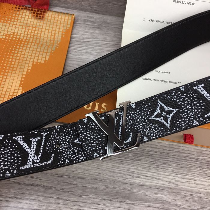 Louis Vuitton Belt 40MM LVB00070